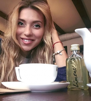 Телеведущая &quot;Орла и решки&quot; Регина Тодоренко попала в ДТП