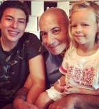 Пополнение в семействе: Игорь Крутой стал дедушкой