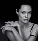 Анджелина Джоли: &quot;Надеюсь, мои дети не будут безумствовать так, как я&quot;