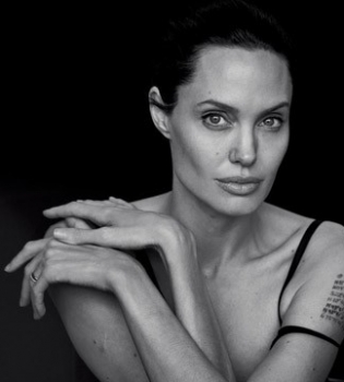 Анджелина Джоли: &quot;Надеюсь, мои дети не будут безумствовать так, как я&quot;