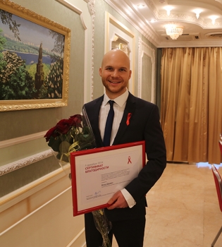 Влад Дарвин с наградой