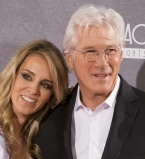 66-летний Ричард Гир женится на молодой пассии