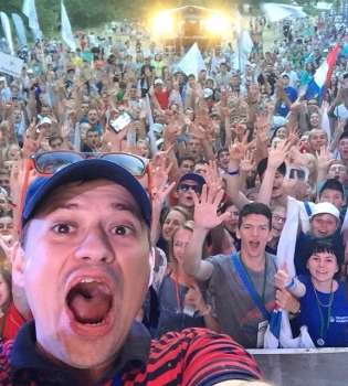 Андрей Гайдулян возвращается домой после химиотерапии