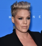 Невероятно: певица Пинк похудела на 22 килограмма!