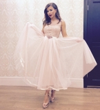 Ани Лорак впервые появилась на публике с дочерью Софией