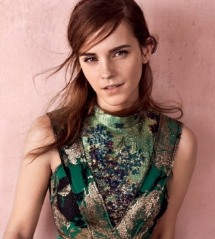 Невероятно женственно: Эмма Уотсон сделала новую стрижку