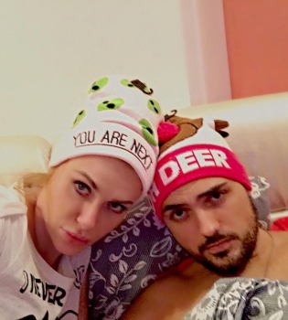 Муж Славы из "Неангелов" признался, что присутствовал на родах любимой