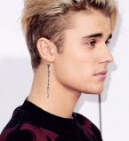 СМИ: Джастин Бибер закрутил роман с Кортни Кардашьян