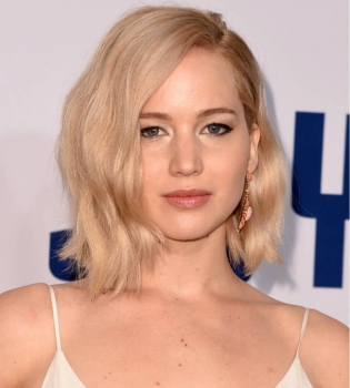 Стильные и успешные: Дженнифер Лоуренс и Брэдли Купер блистают на премьере в Нью-Йорке