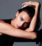 Так держать: Ирина Шейк показала упругие ягодицы на тренировке