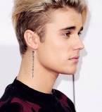 Джастин Бибер не может нарадоваться новой татуировке