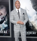 Голливудский актер Дуэйн Джонсон снова стал папой