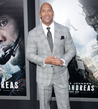 Голливудский актер Дуэйн Джонсон снова стал папой