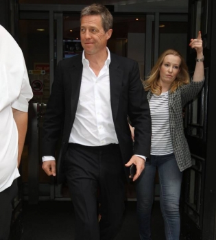 И снова папа: у Хью Гранта родился четвертый ребенок