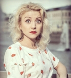 Звезда сериала &quot;Универ&quot; Анастасия Егорова едва не покончила жизнь самоубийством