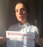 Украинские артисты устроили акцию протеста под Кабмином