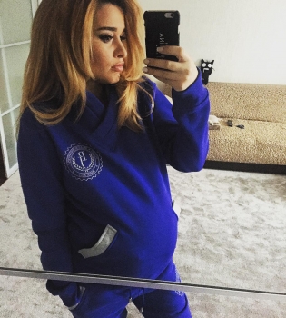 Ксения Бородина показала трогательные снимки с выписки из роддома