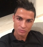 Криштиану Роналду встретит Новый год с бойфрендом-боксером - СМИ