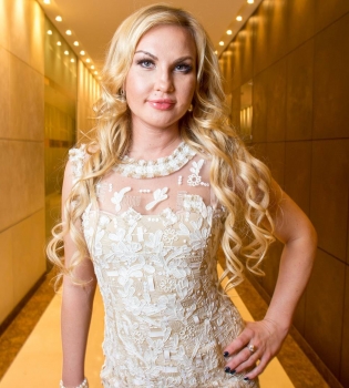 Свершилось! Камалия наконец-то показала лица своих дочерей