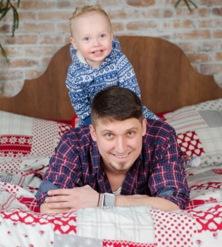 Серж Гагарин показал своего сына