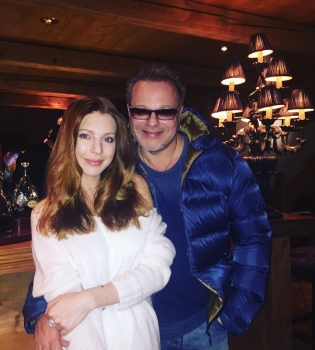 Владимир Пресняков и Наталья Подольская отдыхают вместе с сыном в Альпах