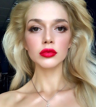 Солистка &quot;ВИА Гры&quot; Эрика Герцег рассказала, зачем увеличила грудь