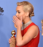 Поклонники раскритиковали Дженнифер Лоуренс за выступление на &quot;Золотом глобусе&quot;