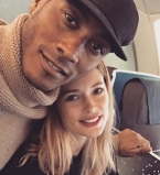 Увлекательные каникулы: Даутцен Крус с мужем и детьми отдыхает в Африке