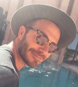 Отдых спортсмена: Дэвид Бекхэм отрывается на водных лыжах