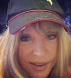 Домашний архив: Алла Пугачева показала, как проводит время с детьми