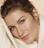 Заботливая мама: Жизель Бундхен растрогала публику фотографиями с детьми