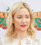 Счастливая мамочка: Кейт Хадсон вышла в свет со своими сыновьями