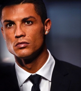 Руководство &quot;Реала&quot; запретило Криштиану Роналду летать к бойфренду в Марокко