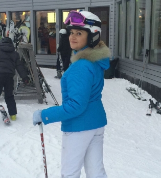 Наталия Бучинская впервые стала на лыжи