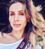 Молодая мама Светлана Лобода продемонстрировала сексуальную фигуру на отдыхе