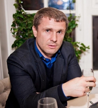 Сергей Ребров