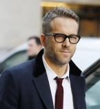 Всегда на высоте: Райан Рейнольдс покоряет отменным стилем в Лондоне