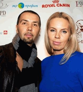 Денис Клявер с женой
