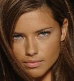 Адриана Лима макро