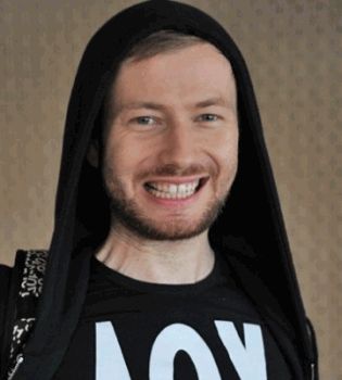 Денис Повалий