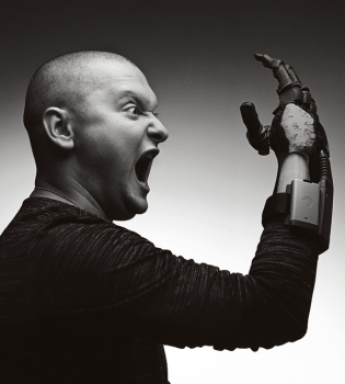 Влад Кузнєцов