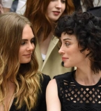 Кара Делевинь сделала предложение своей девушке