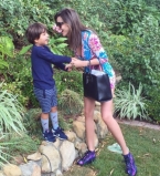 Видео: 5-летний сын Миранды Керр и Орландо Блума играет на пианино