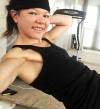 Стиль жизни: Руслана продемонстрировала накачанное тело во время тренировок