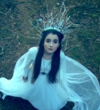 Анна Тринчер