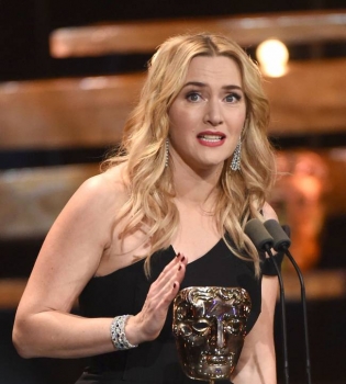 Кейт Уинслет призналась, что преподаватели пророчили ей роли толстушек