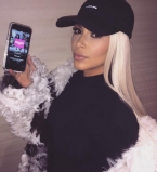 Двухлетняя дочь Ким Кардашьян запретила ей себя фотографировать