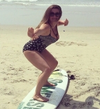 Наталья Могилевская снялась в купальнике на пляже