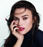 Яркая соблазнительница: Кира Найтли блистает в рекламе Chanel