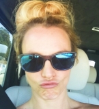 Чудеса гибкости: Бритни Спирс показала отменную растяжку в зале